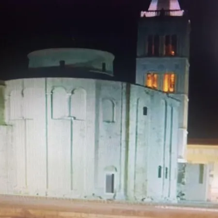 Nena شقة زادار